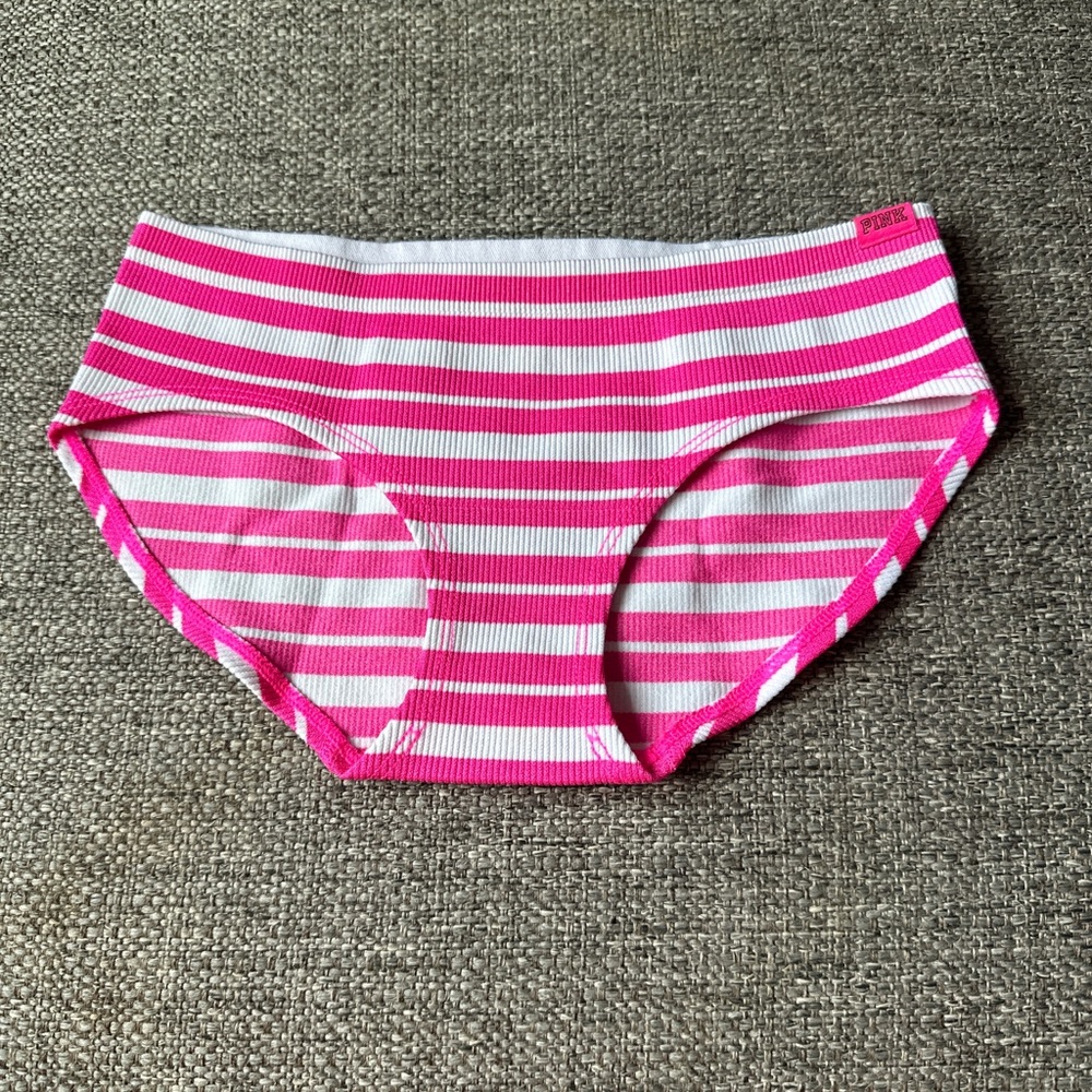 PINK Victoria’s Secret Hipster Panty